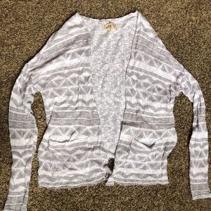 Hollister gray and white geometric cardigan